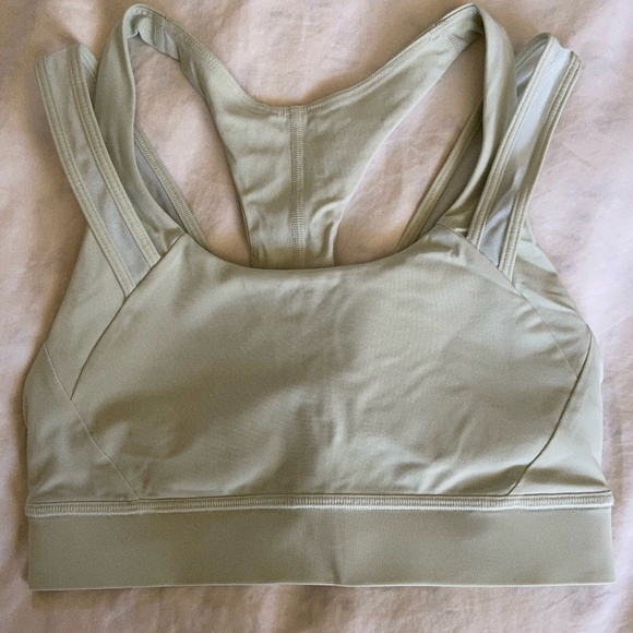 lululemon Geared to Train Bra - Picture 3 of 5